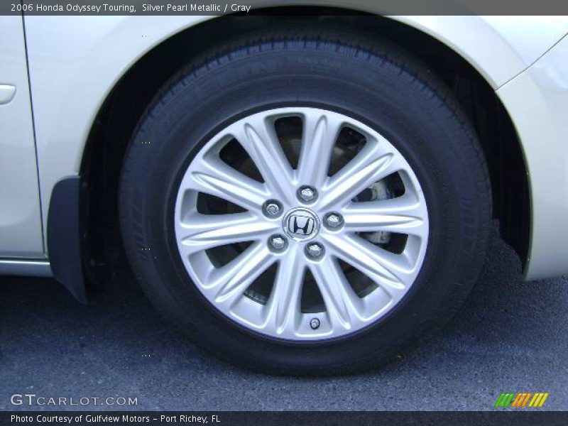 Silver Pearl Metallic / Gray 2006 Honda Odyssey Touring