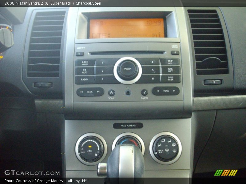 Super Black / Charcoal/Steel 2008 Nissan Sentra 2.0