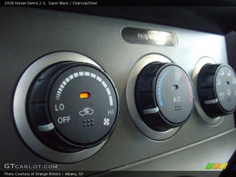 Super Black / Charcoal/Steel 2008 Nissan Sentra 2.0