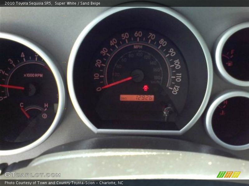 Super White / Sand Beige 2010 Toyota Sequoia SR5