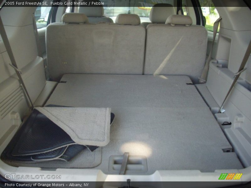Pueblo Gold Metallic / Pebble 2005 Ford Freestyle SE