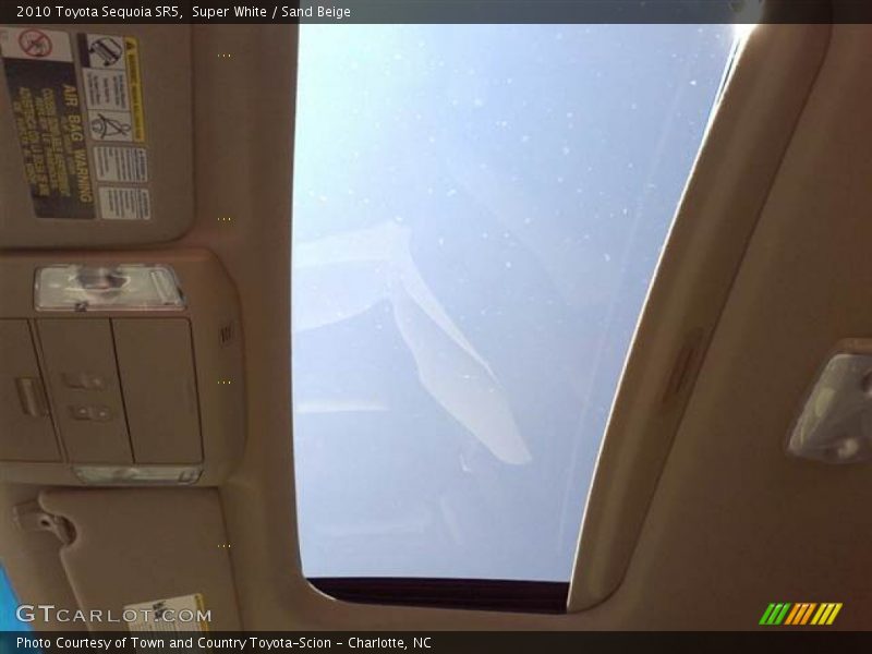 Super White / Sand Beige 2010 Toyota Sequoia SR5