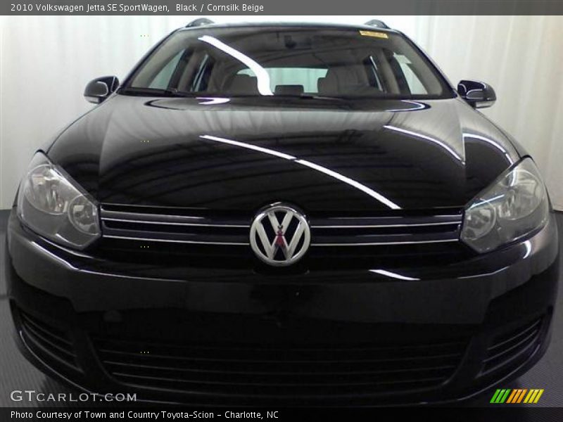 Black / Cornsilk Beige 2010 Volkswagen Jetta SE SportWagen