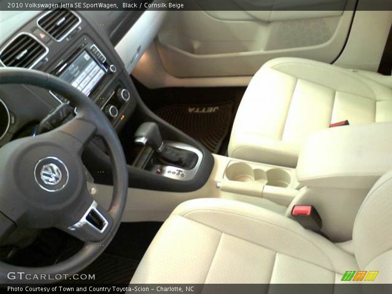 Black / Cornsilk Beige 2010 Volkswagen Jetta SE SportWagen