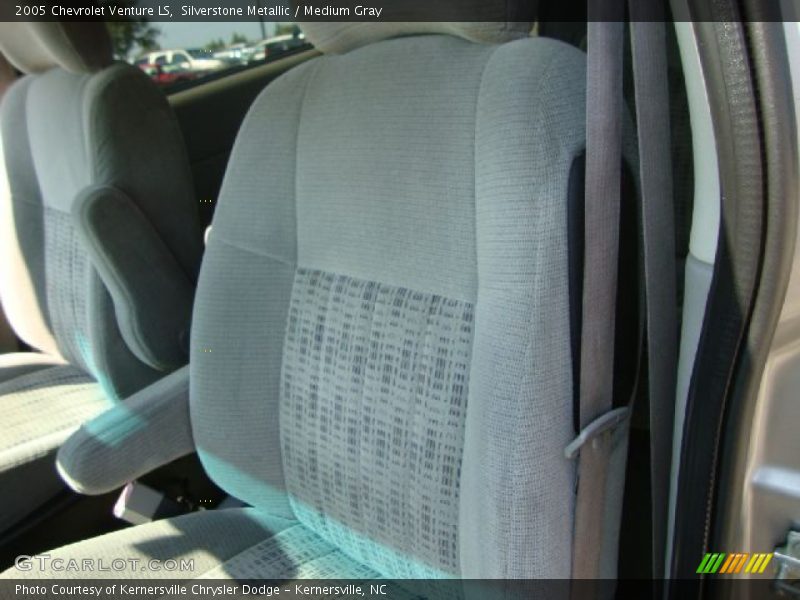 Silverstone Metallic / Medium Gray 2005 Chevrolet Venture LS