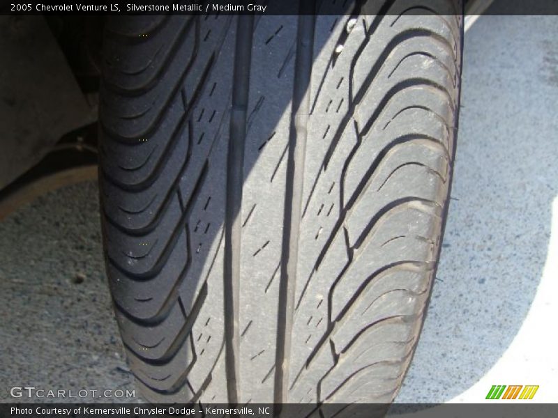 Silverstone Metallic / Medium Gray 2005 Chevrolet Venture LS