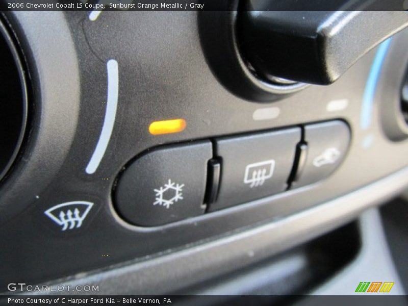 Sunburst Orange Metallic / Gray 2006 Chevrolet Cobalt LS Coupe