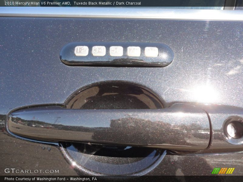 Tuxedo Black Metallic / Dark Charcoal 2010 Mercury Milan V6 Premier AWD