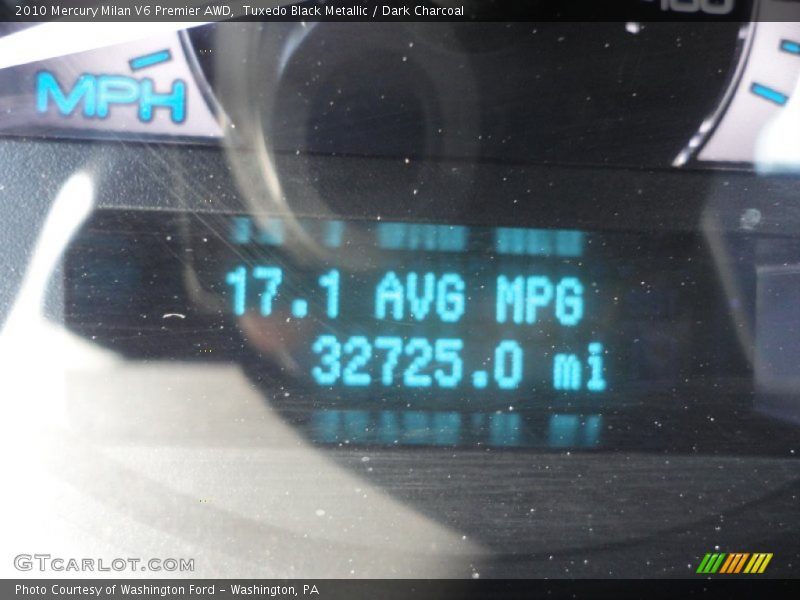 Tuxedo Black Metallic / Dark Charcoal 2010 Mercury Milan V6 Premier AWD