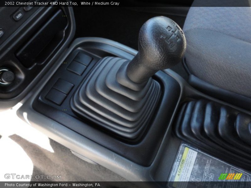  2002 Tracker 4WD Hard Top 5 Speed Manual Shifter