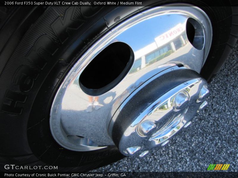 Oxford White / Medium Flint 2006 Ford F350 Super Duty XLT Crew Cab Dually