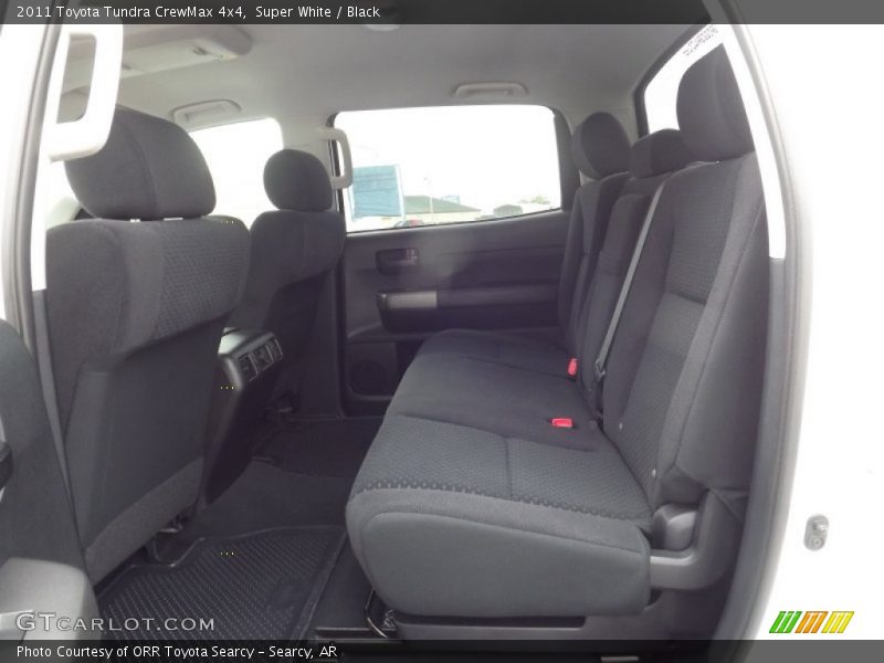 Super White / Black 2011 Toyota Tundra CrewMax 4x4