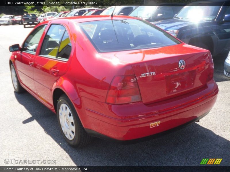 Tornado Red / Black 2003 Volkswagen Jetta GL Sedan