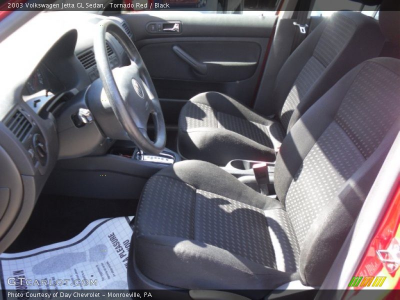 Tornado Red / Black 2003 Volkswagen Jetta GL Sedan