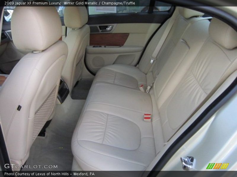 Winter Gold Metallic / Champagne/Truffle 2009 Jaguar XF Premium Luxury