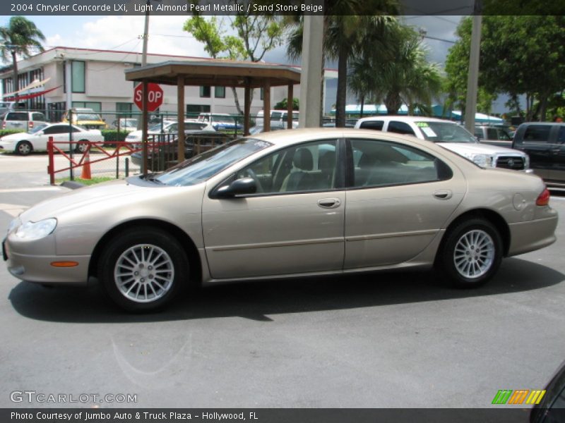 Light Almond Pearl Metallic / Sand Stone Beige 2004 Chrysler Concorde LXi