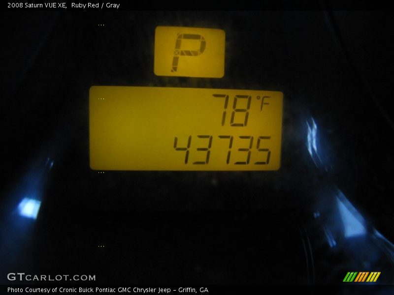 Ruby Red / Gray 2008 Saturn VUE XE