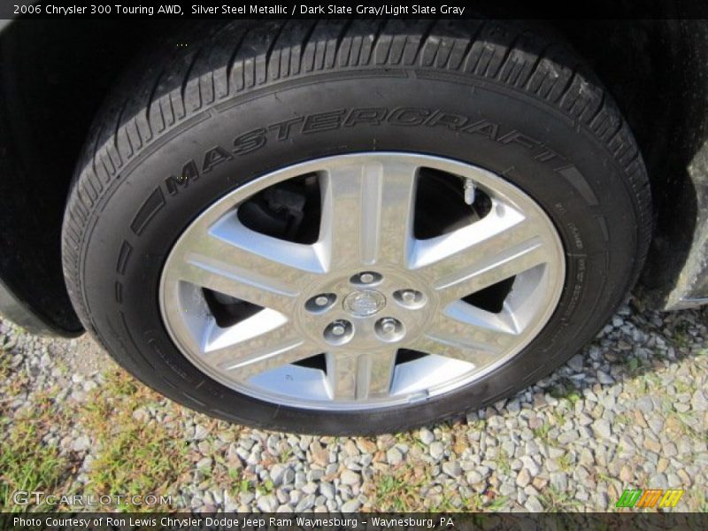  2006 300 Touring AWD Wheel