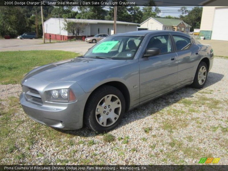Silver Steel Metallic / Dark Slate Gray/Light Graystone 2006 Dodge Charger SE