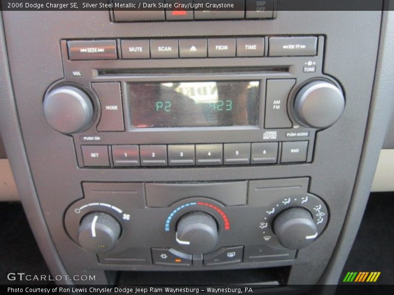 Silver Steel Metallic / Dark Slate Gray/Light Graystone 2006 Dodge Charger SE