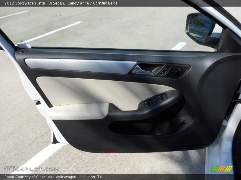 Door Panel of 2012 Jetta TDI Sedan