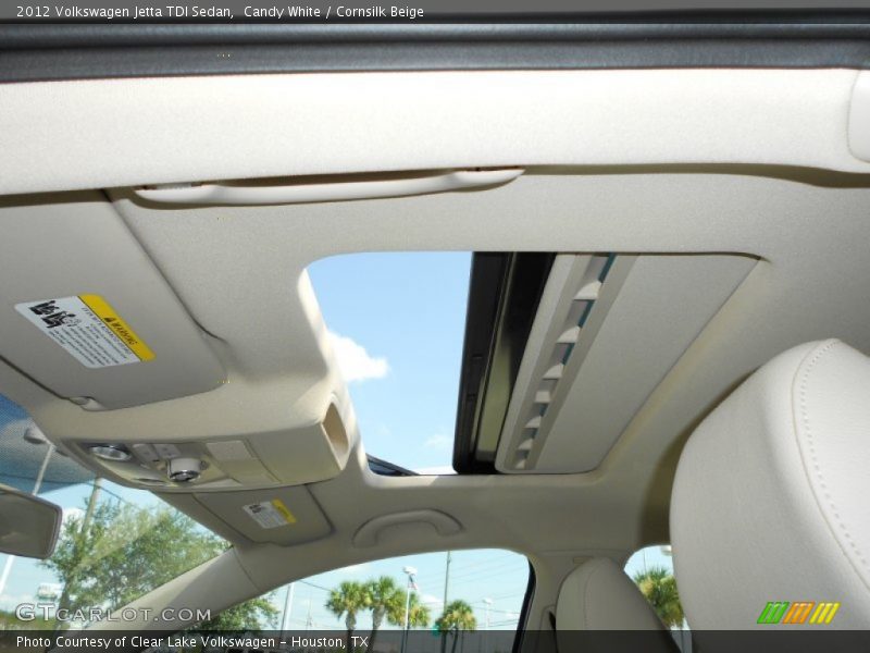 Candy White / Cornsilk Beige 2012 Volkswagen Jetta TDI Sedan