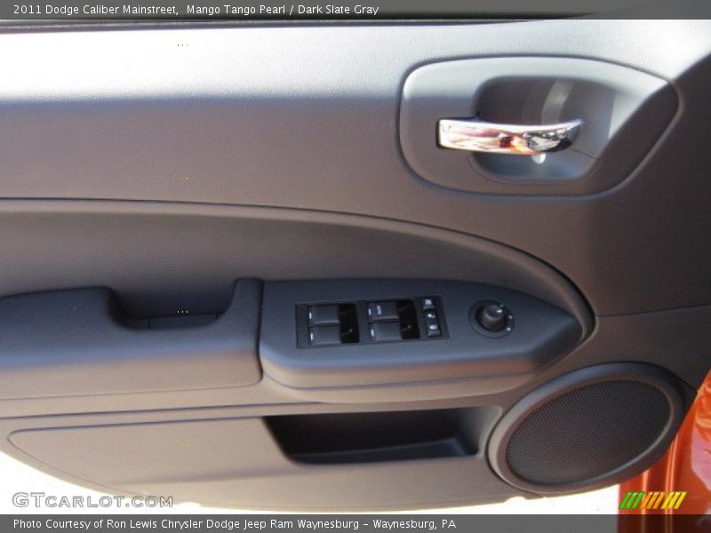 Mango Tango Pearl / Dark Slate Gray 2011 Dodge Caliber Mainstreet