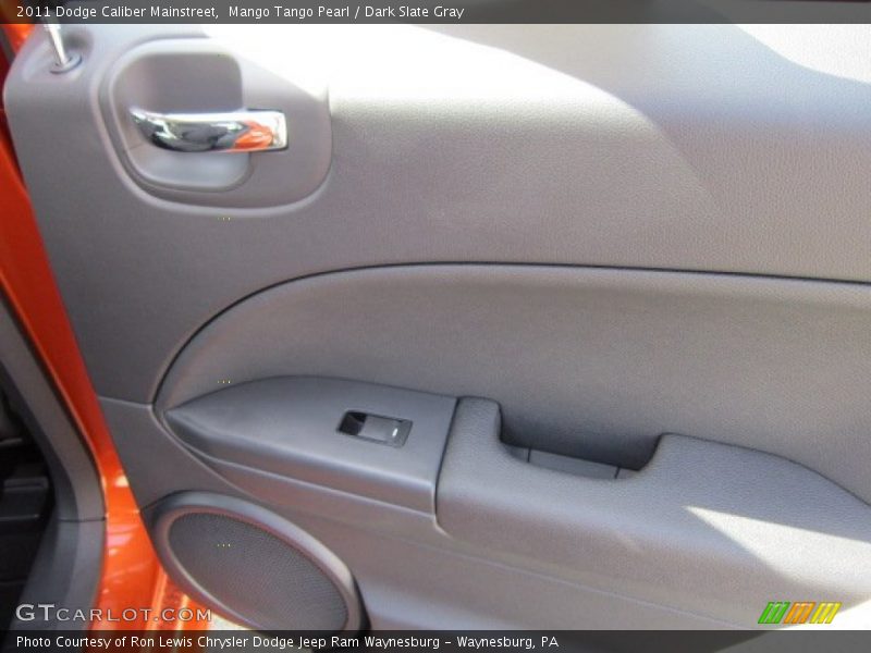 Mango Tango Pearl / Dark Slate Gray 2011 Dodge Caliber Mainstreet