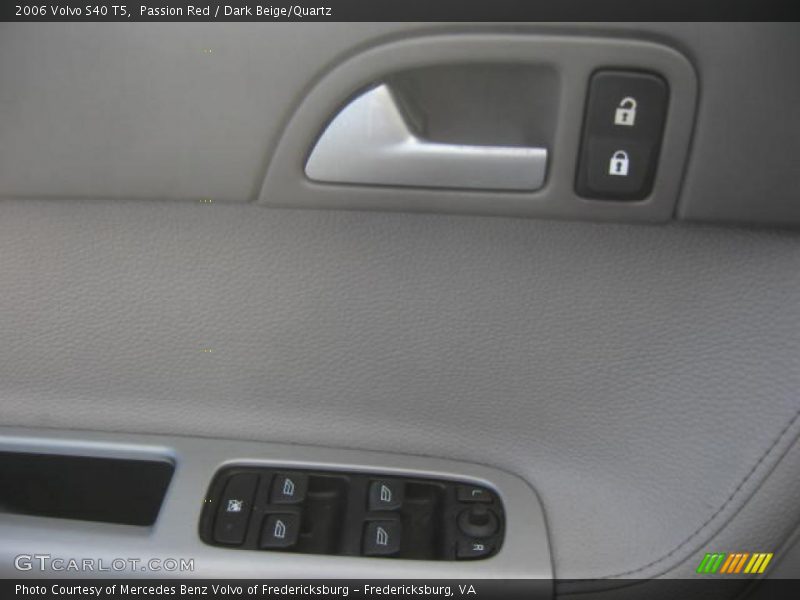 Passion Red / Dark Beige/Quartz 2006 Volvo S40 T5