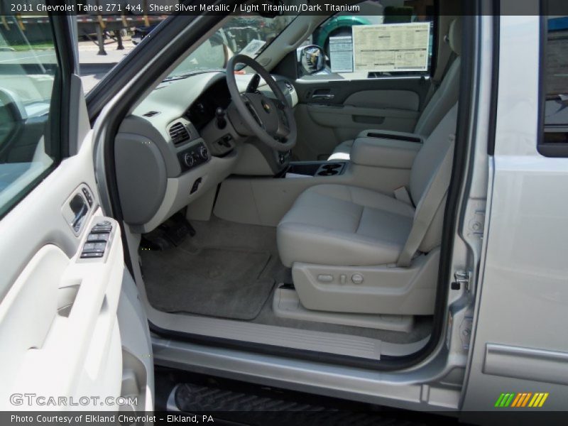 Sheer Silver Metallic / Light Titanium/Dark Titanium 2011 Chevrolet Tahoe Z71 4x4