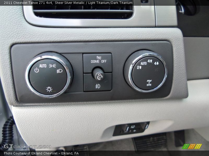 Sheer Silver Metallic / Light Titanium/Dark Titanium 2011 Chevrolet Tahoe Z71 4x4