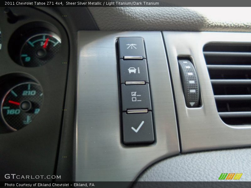 Sheer Silver Metallic / Light Titanium/Dark Titanium 2011 Chevrolet Tahoe Z71 4x4