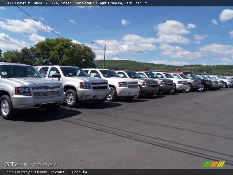 Sheer Silver Metallic / Light Titanium/Dark Titanium 2011 Chevrolet Tahoe Z71 4x4