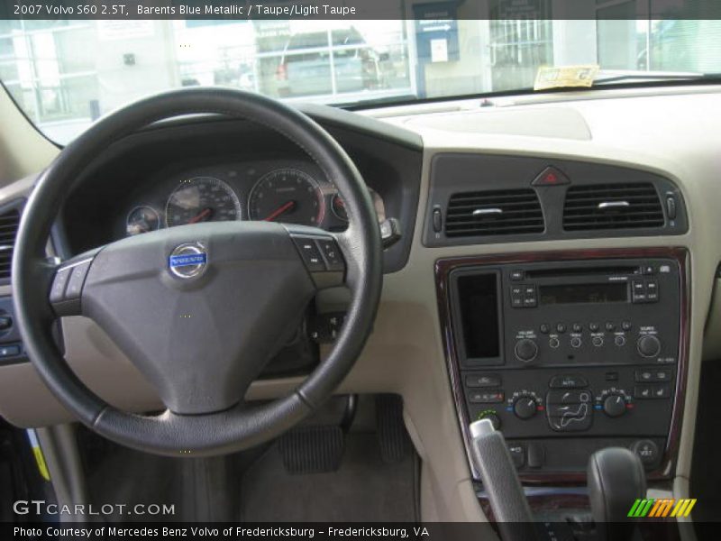 Barents Blue Metallic / Taupe/Light Taupe 2007 Volvo S60 2.5T