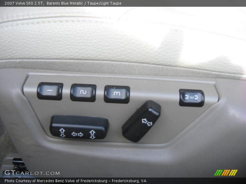 Barents Blue Metallic / Taupe/Light Taupe 2007 Volvo S60 2.5T