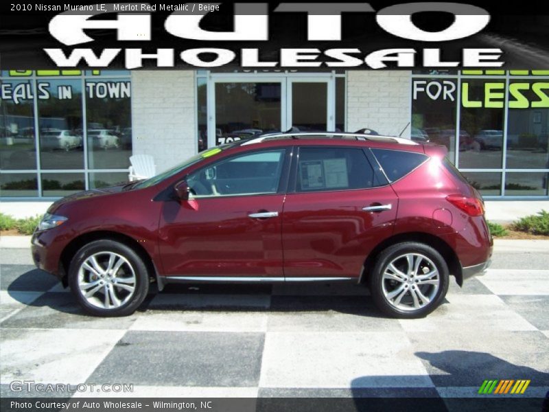 Merlot Red Metallic / Beige 2010 Nissan Murano LE