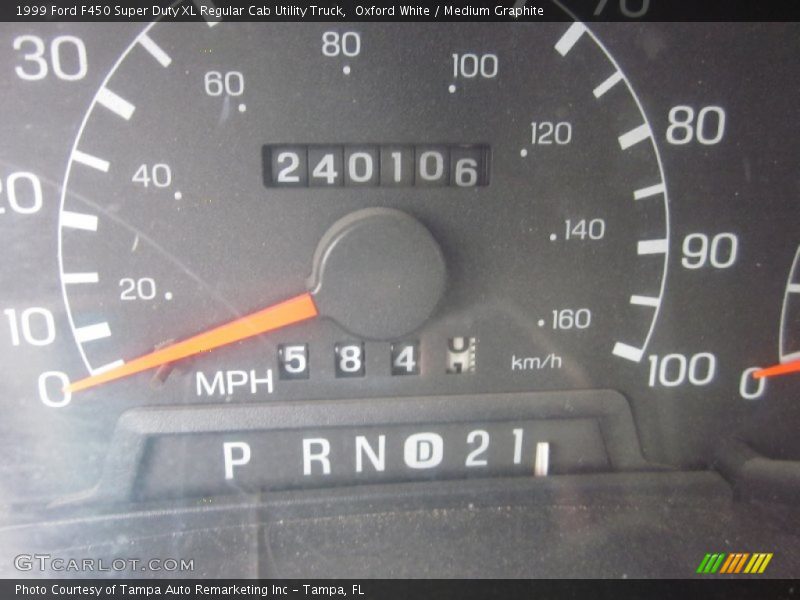 Oxford White / Medium Graphite 1999 Ford F450 Super Duty XL Regular Cab Utility Truck