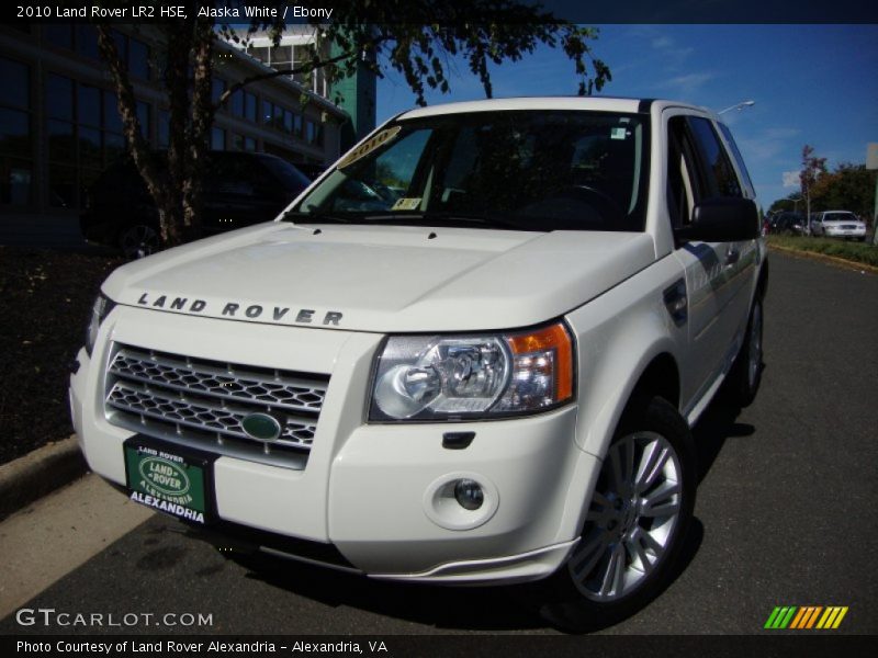 Alaska White / Ebony 2010 Land Rover LR2 HSE