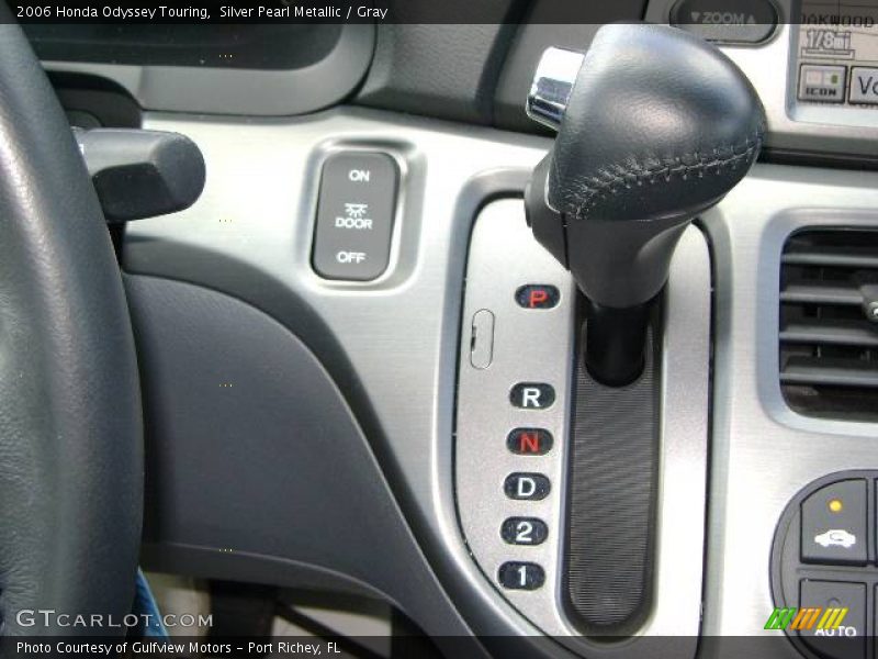 Silver Pearl Metallic / Gray 2006 Honda Odyssey Touring