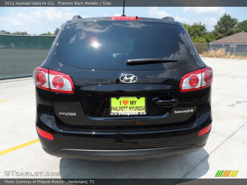 Phantom Black Metallic / Gray 2011 Hyundai Santa Fe GLS