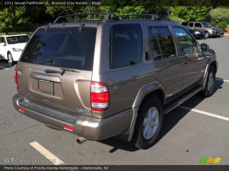 Bronzed Gray Metallic / Beige 2001 Nissan Pathfinder LE