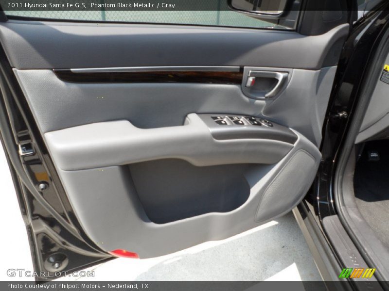 Phantom Black Metallic / Gray 2011 Hyundai Santa Fe GLS