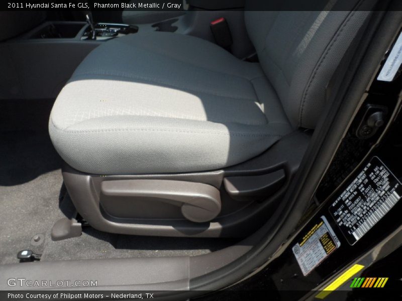 Phantom Black Metallic / Gray 2011 Hyundai Santa Fe GLS
