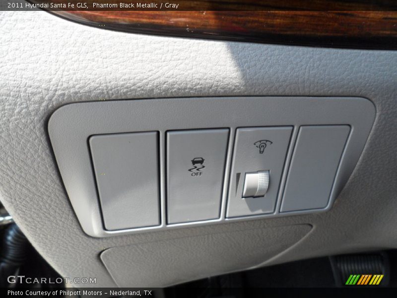 Phantom Black Metallic / Gray 2011 Hyundai Santa Fe GLS