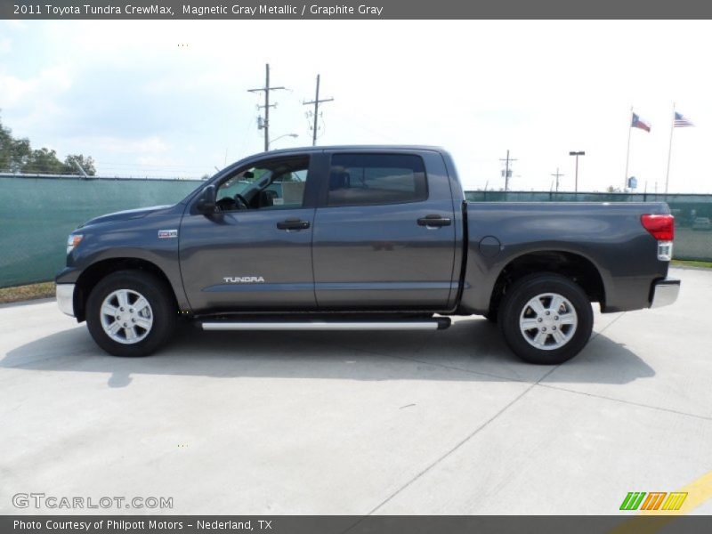 Magnetic Gray Metallic / Graphite Gray 2011 Toyota Tundra CrewMax