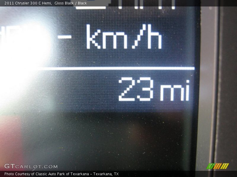 Gloss Black / Black 2011 Chrysler 300 C Hemi