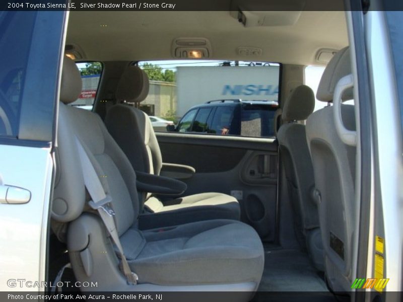 Silver Shadow Pearl / Stone Gray 2004 Toyota Sienna LE