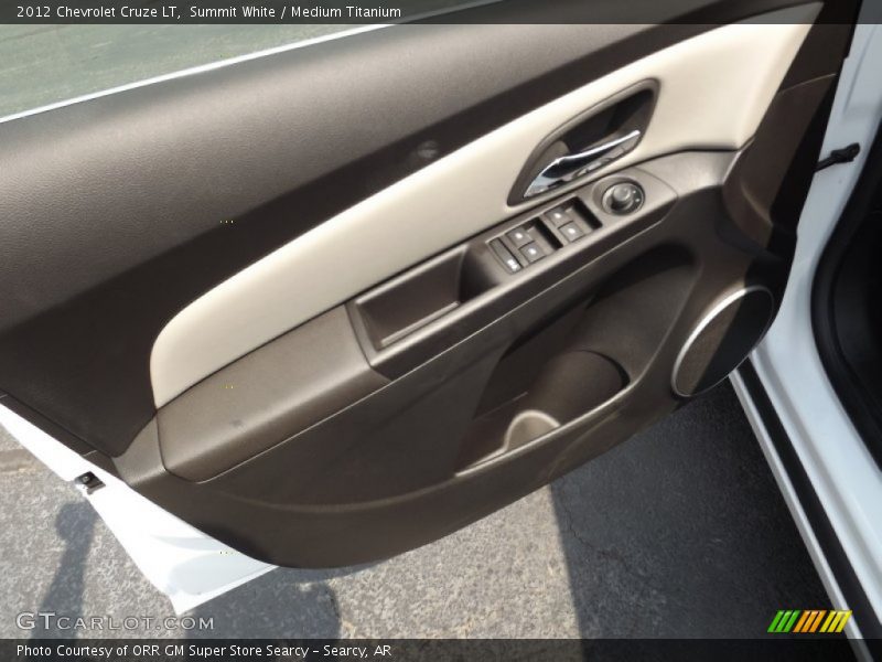 Summit White / Medium Titanium 2012 Chevrolet Cruze LT