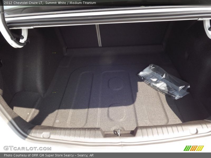 Summit White / Medium Titanium 2012 Chevrolet Cruze LT
