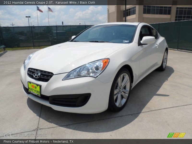 Karussell White / Black Cloth 2012 Hyundai Genesis Coupe 2.0T